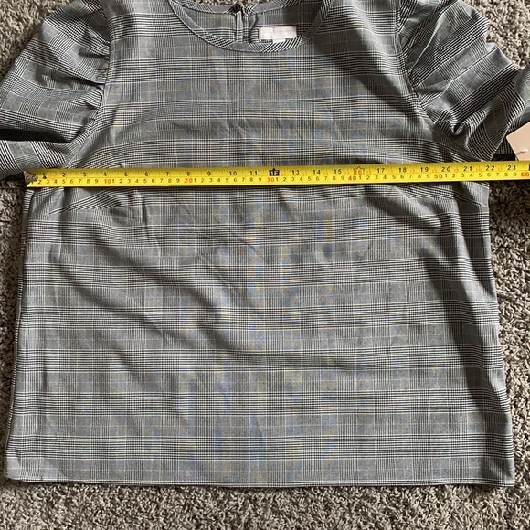 14th and Union Black and White Checkered Top - Picture 5 of 8